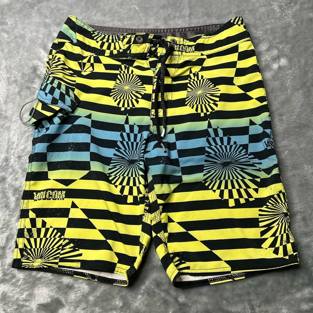 Volcom Shorts Men Size 28 Swim Trunks Yellow Green Pocket and Logo Boardshorts